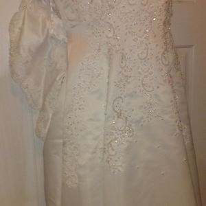 Wedding gown